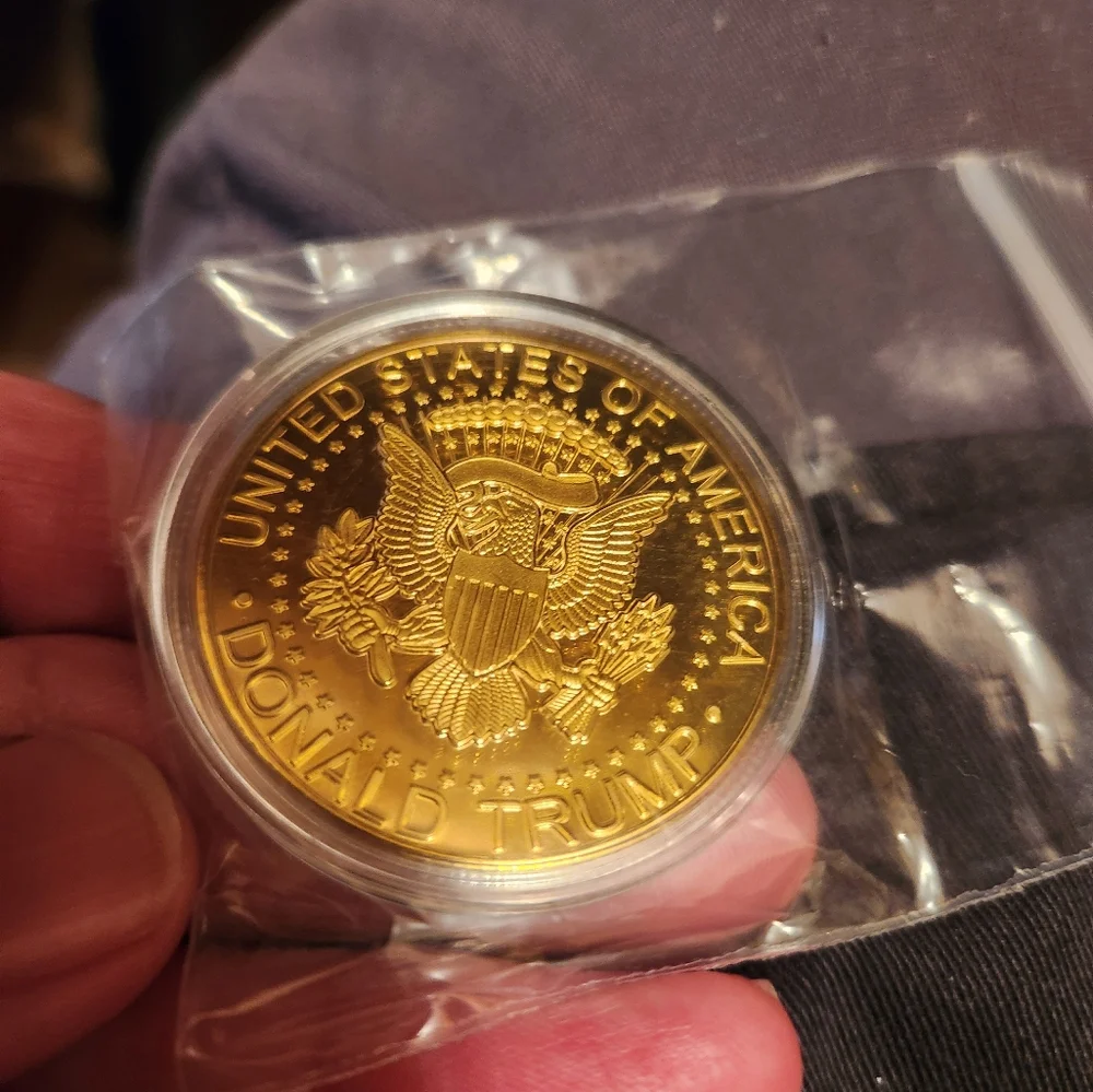 Make america great again coin - Picture 4 of 4